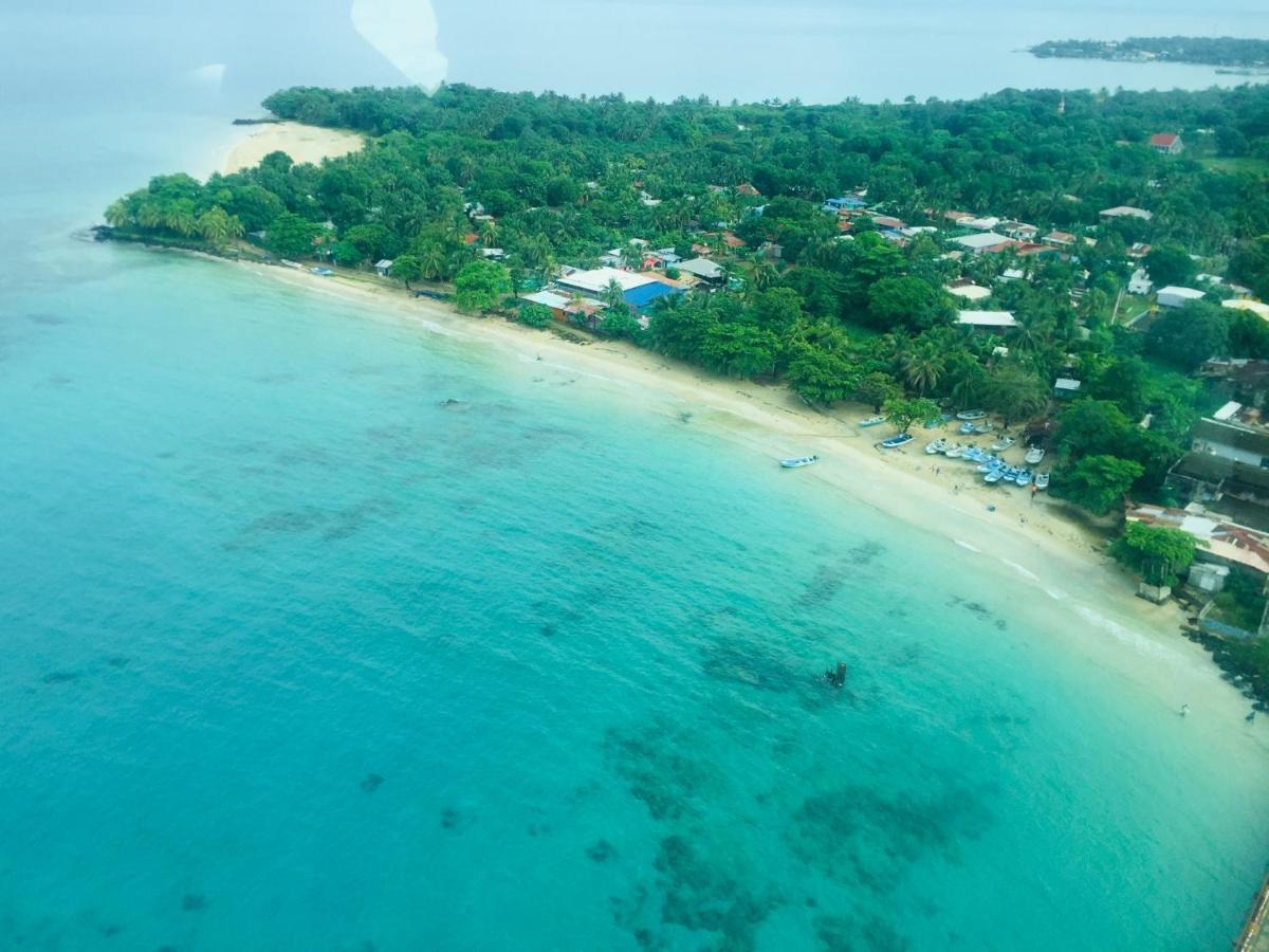 Hotel Pic-Nic Beach Corn Island Exterior foto